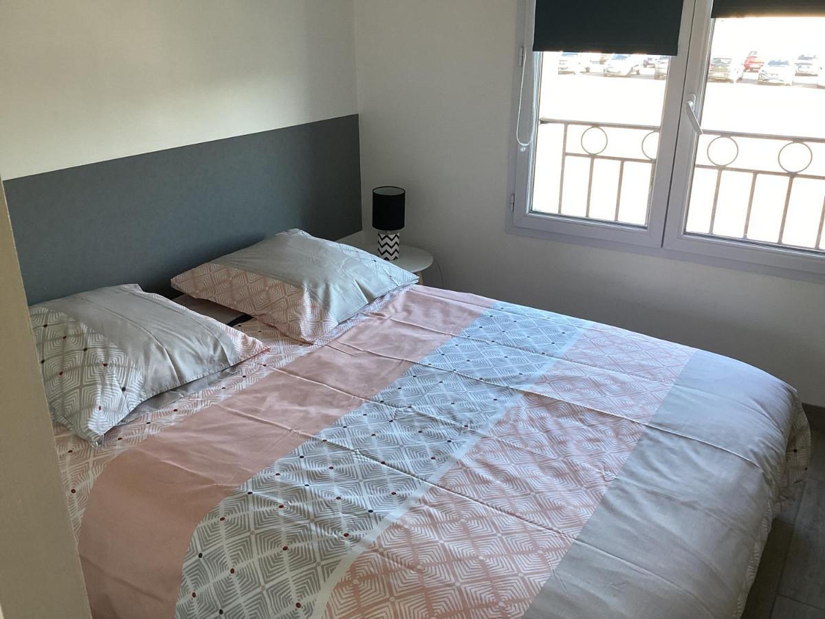 Chaleureux T2 30 M2 Et Sa Terrasse Bois 18 M2 Apartment Ла Рошел Екстериор снимка